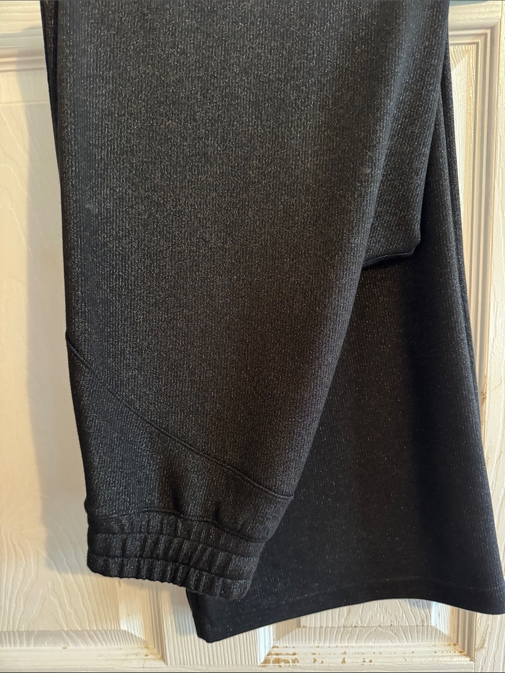 Spanx Lux Black Wide Leg Scuba Pant with Gold size XS